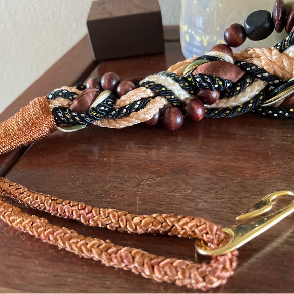 70’s fashion cords macrame style belt with gold hook closure - Picture 4 of 7